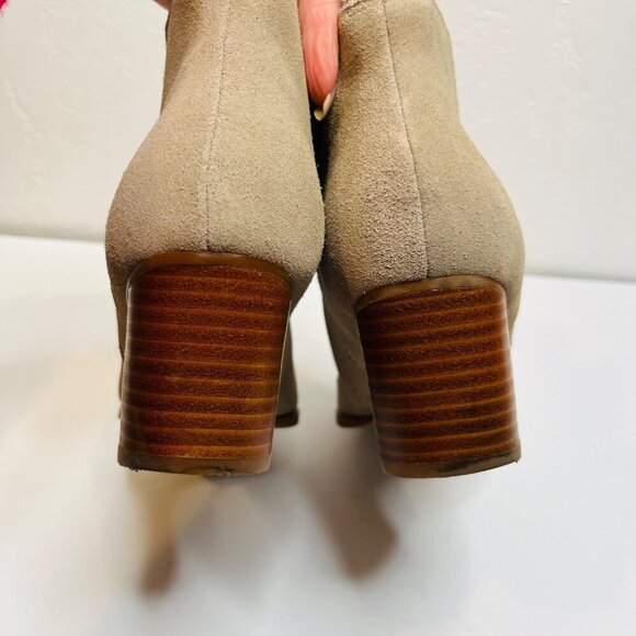 Dolce Vita Daine tan suede leather Block heel pointy toe ankle boots Size 7.5 - Picture 7 of 10